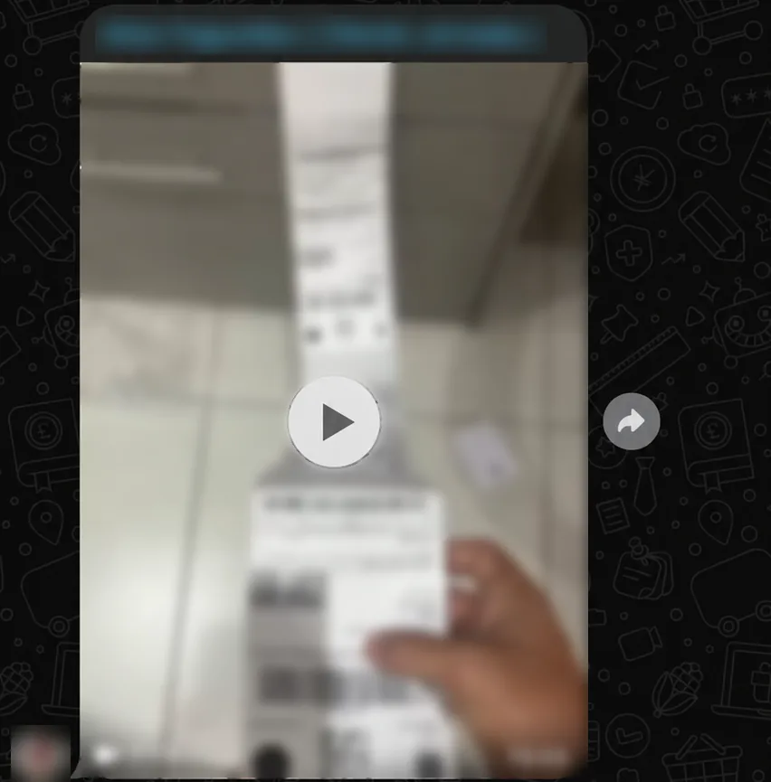 Vídeo de Allan com etiquetas de pedidos, com os dados dos compradores ocultos.